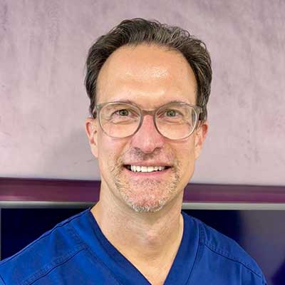 Dr. Thomas Wiener